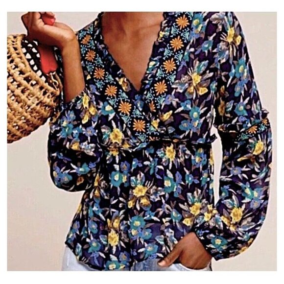 ANTHROPOLOGIE - Meadow Rue Strasser Boho navy blue floral embroidered blouse - Picture 3 of 11